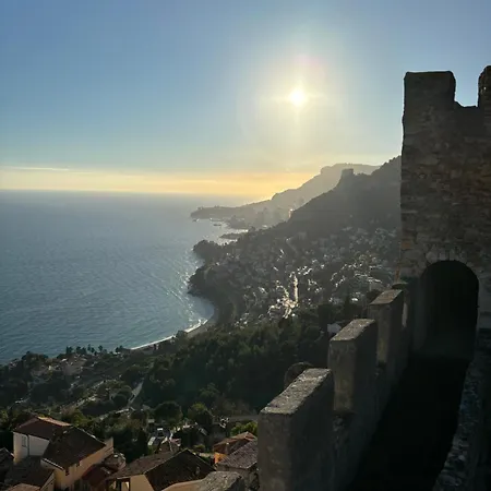 شقة Peaceful With View At 10min Gp Monaco روكوبرُن كاب مارتي