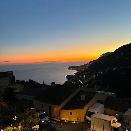 Peaceful Between Monaco And Menton Roquebrune-Cap-Martin